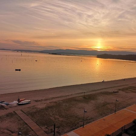 Precioso Apartamento En Primera Linea De Playa Vilagarcía de Arousa Extérieur photo
