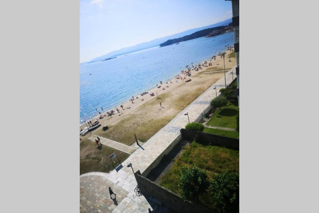 Precioso Apartamento En Primera Linea De Playa Vilagarcía de Arousa Extérieur photo